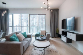 5 mins to Burj Khalifa! Residence 26